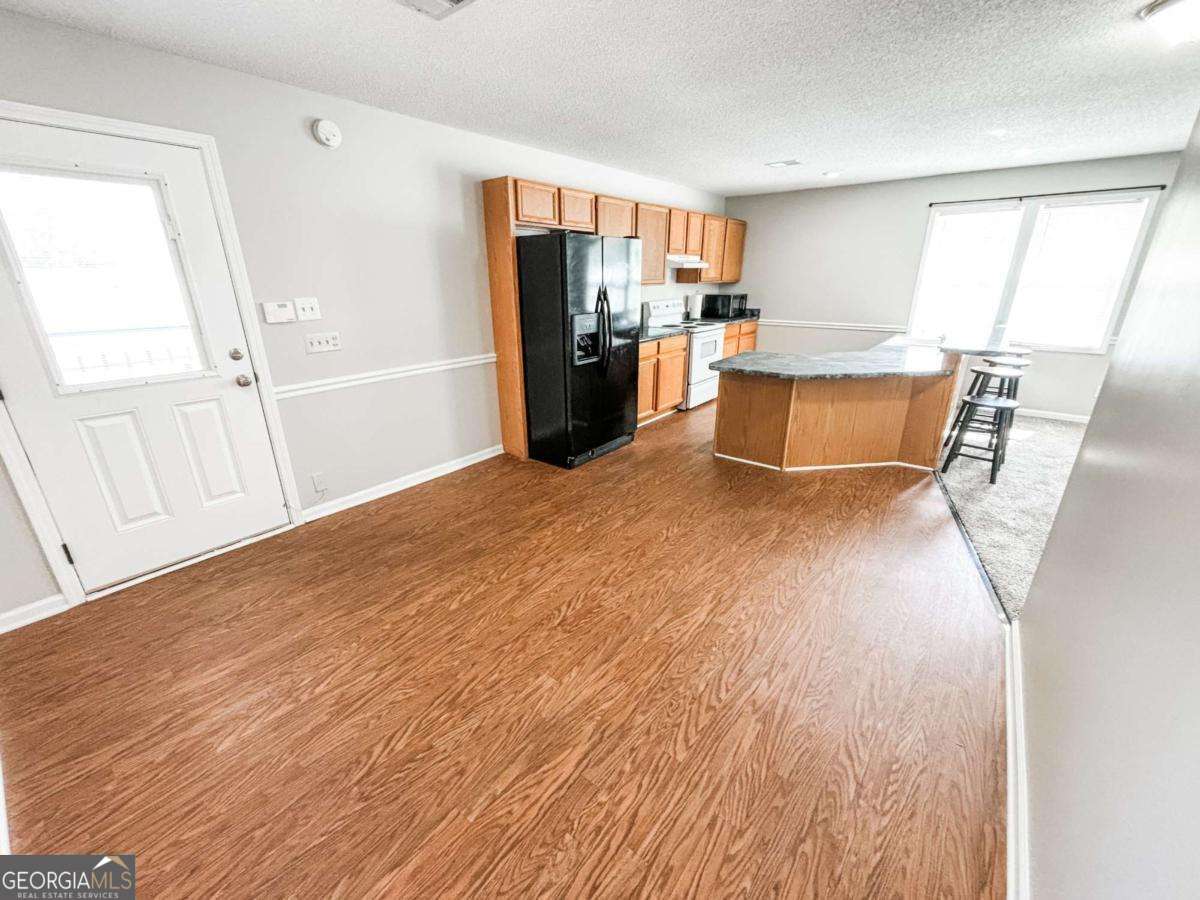 411 B Jeffords Road Winder, GA 30680 - Photo 5 of 12