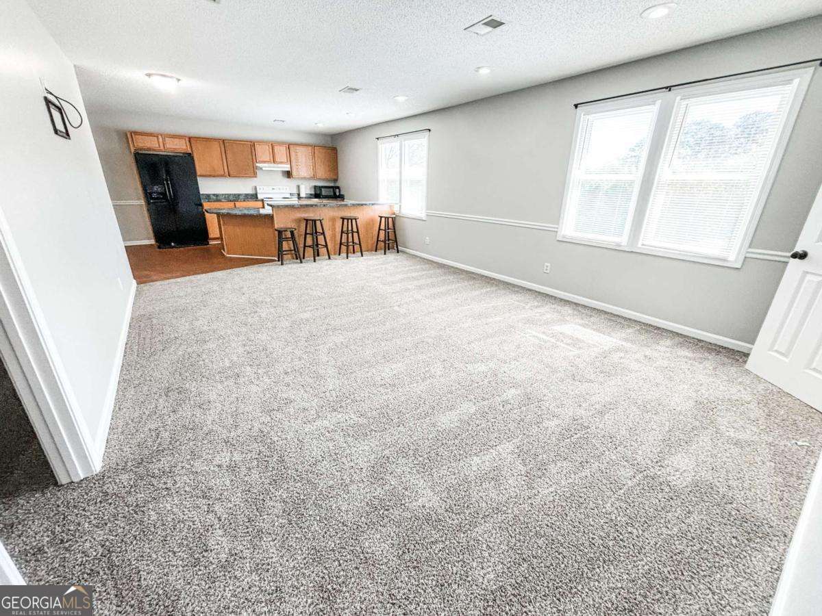 411 B Jeffords Road Winder, GA 30680 - Photo 9 of 12