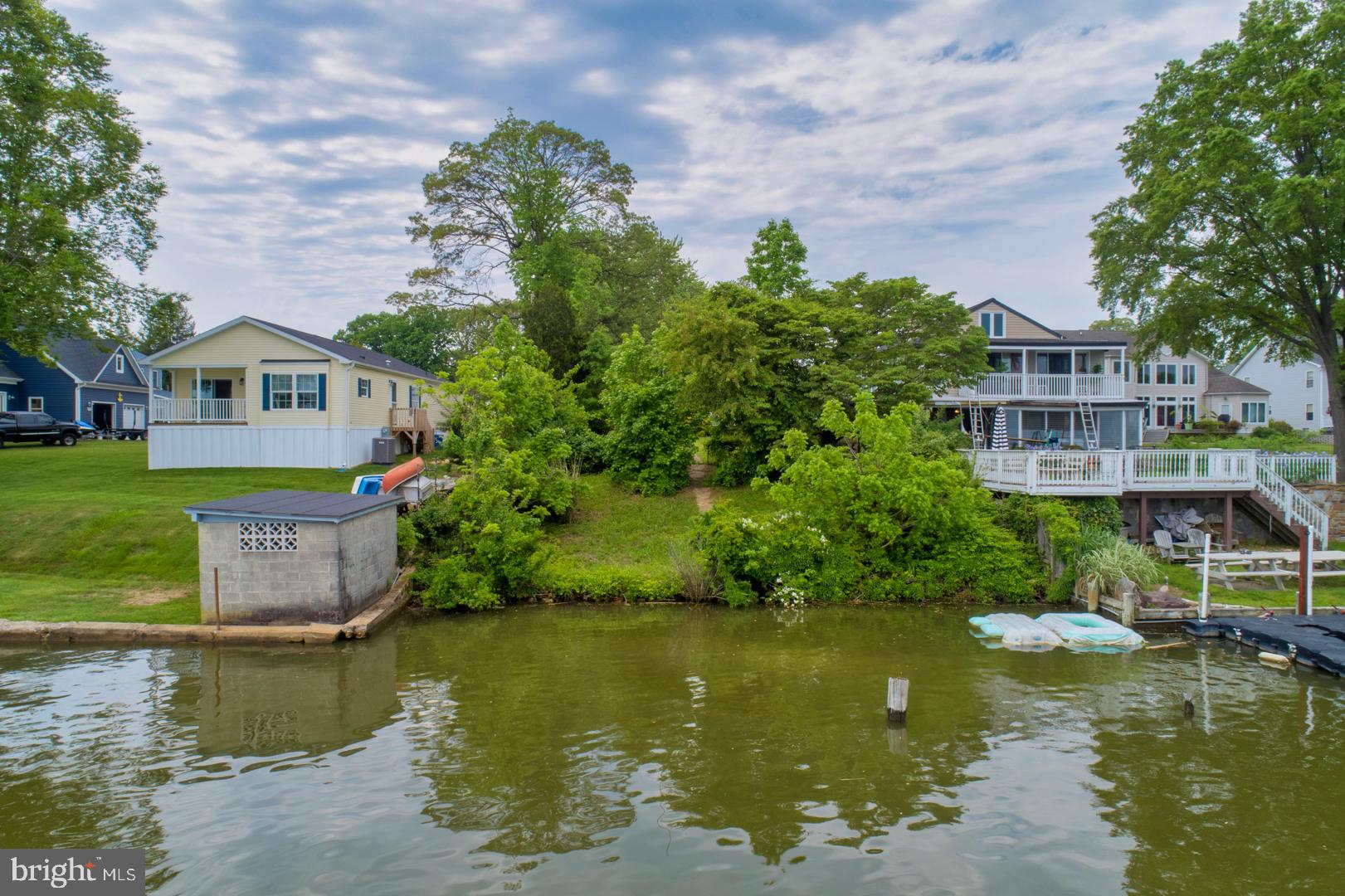 343 Worton Road Essex, MD 21221 - Photo 3 of 17 Front view