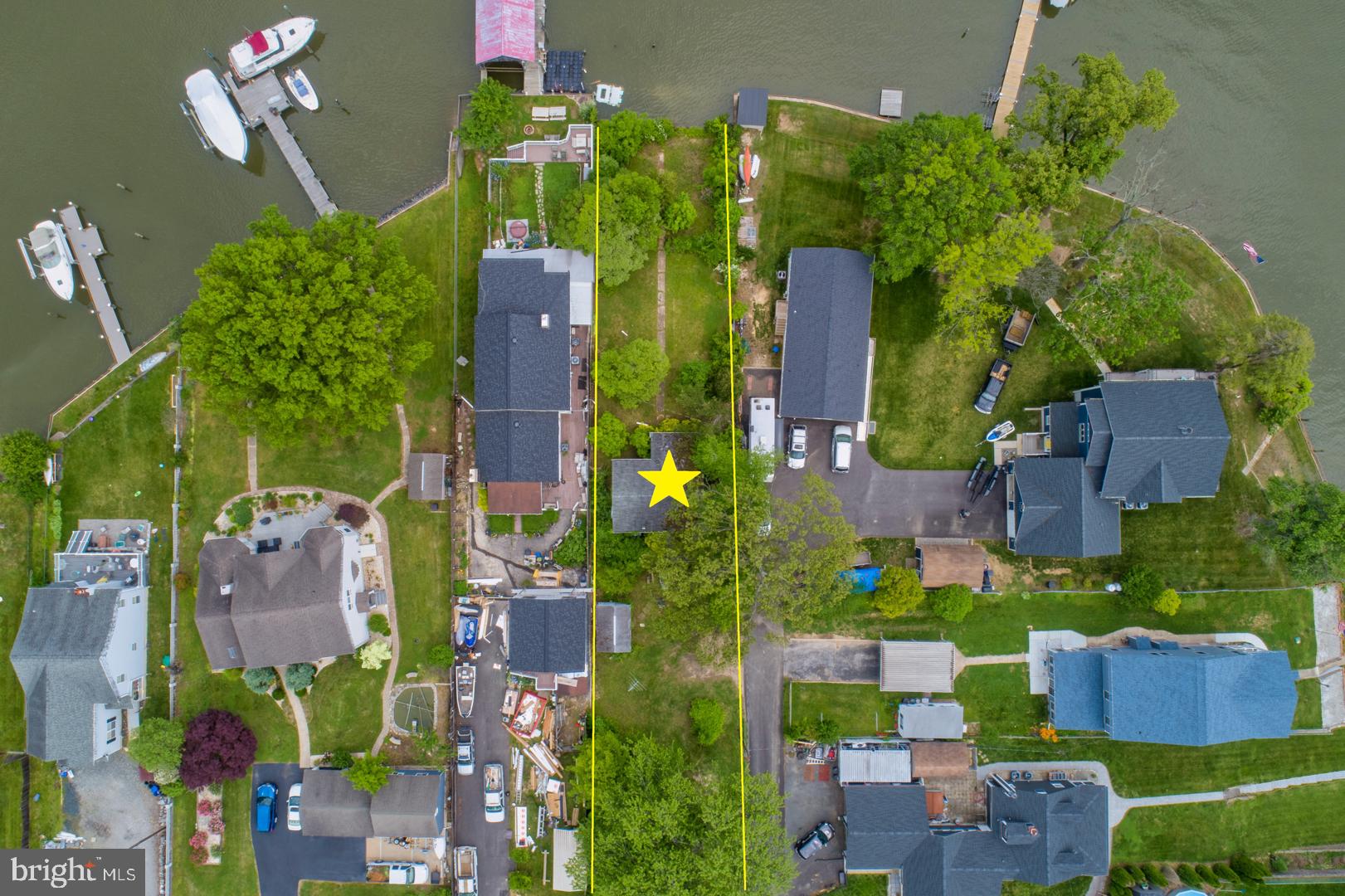 343 Worton Road Essex, MD 21221 - Photo 6 of 17 Aerial View (Lot Lines Approximate)