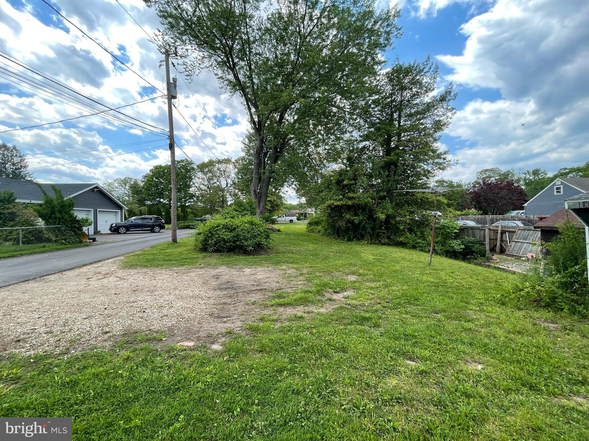 343 Worton Road Essex, MD 21221 - Photo 10 of 17