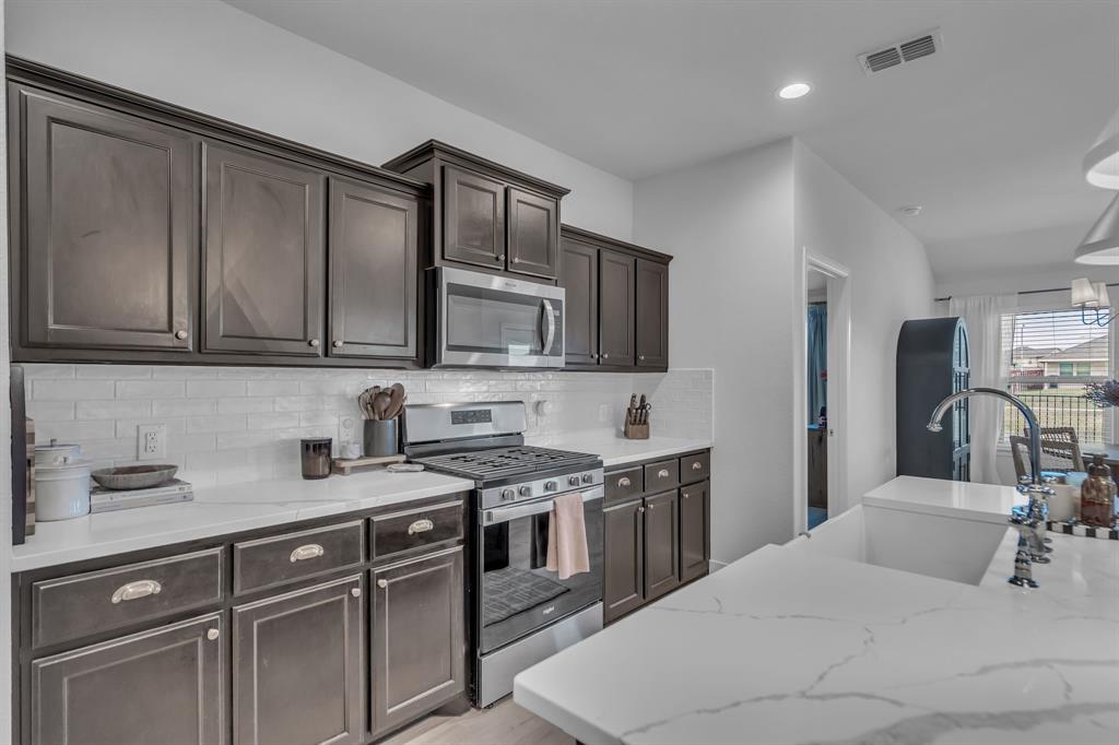 16616 Portage Street Justin, TX 76247 - Photo 11 of 30