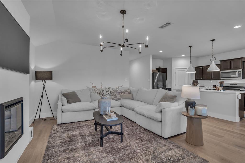 16616 Portage Street Justin, TX 76247 - Photo 7 of 30