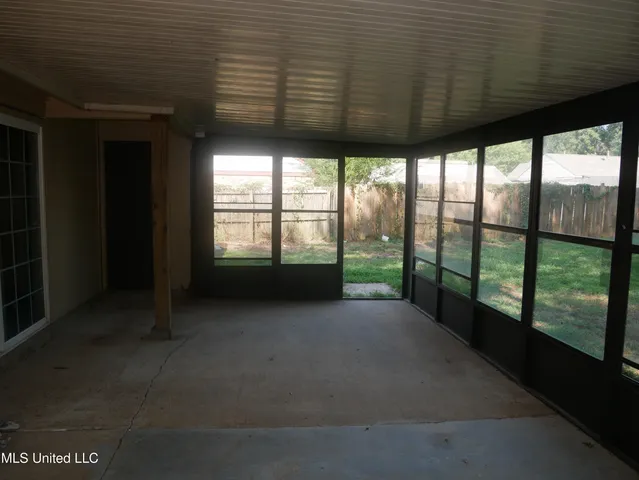 $1,295 | 3410 Greenway Drive, Horn Lake, MS 38637