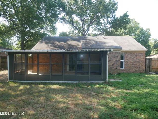 $1,295 | 3410 Greenway Drive, Horn Lake, MS 38637