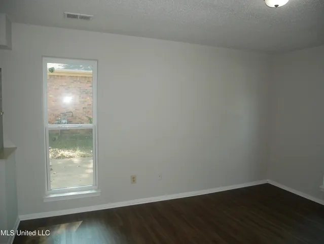 $1,295 | 3410 Greenway Drive, Horn Lake, MS 38637