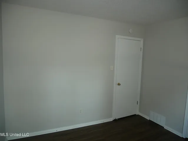 $1,295 | 3410 Greenway Drive, Horn Lake, MS 38637