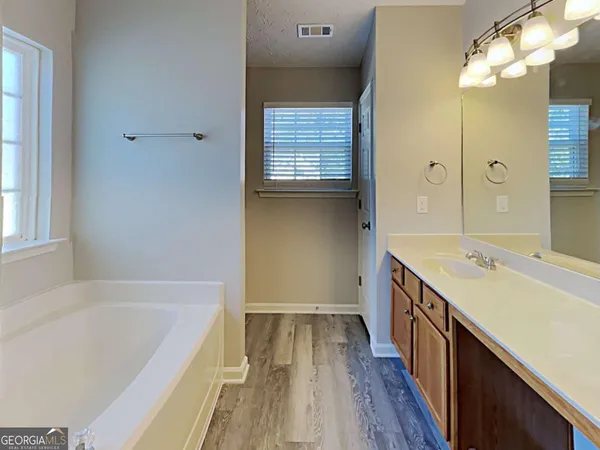 $2,615 | 227 Weatherstone Drive, Woodstock, GA 30188