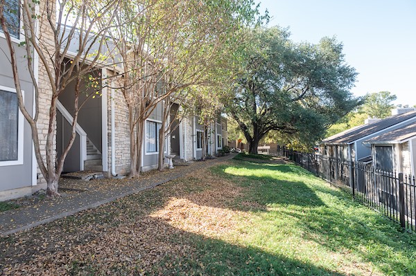 1740 Timber Ridge Road, Unit 128 Austin, TX 78741 - Photo 4 of 27