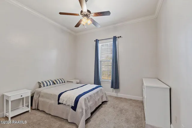 $2,000 | 216 Croft Row, Lafayette, LA 70503