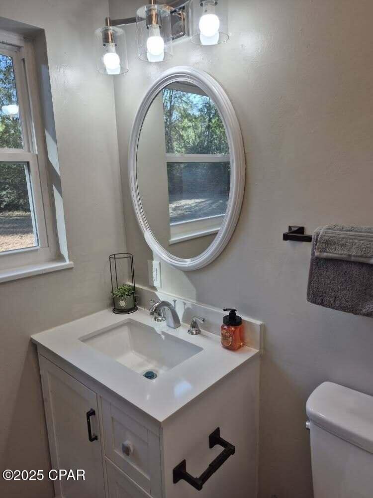 1850 North Holmes Creek Road Graceville, FL 32440 - Photo 12 of 16