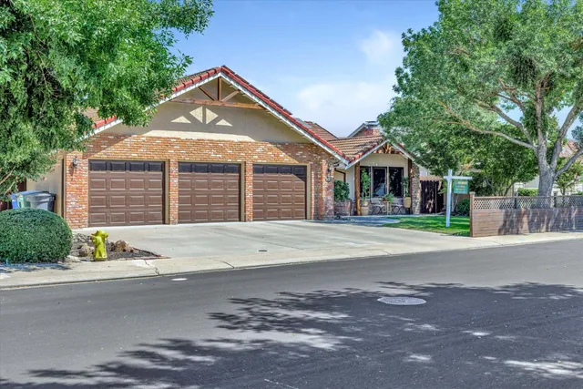 $687,000 | 1412 Seneca Place, Modesto, CA 95358