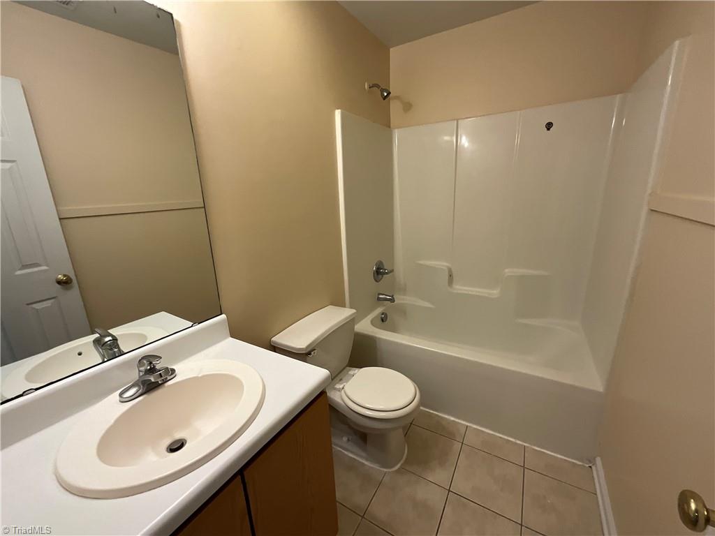 1512 Perkins Street Greensboro, NC 27401 - Photo 11 of 13