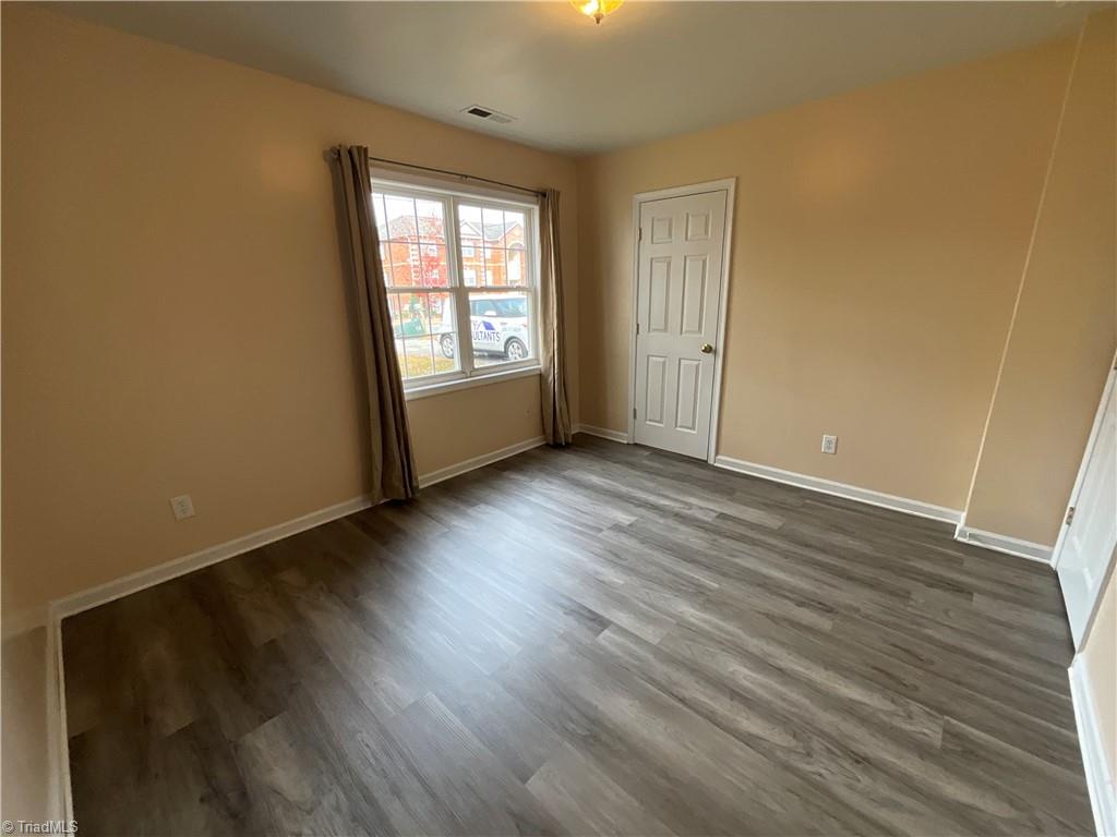 1512 Perkins Street Greensboro, NC 27401 - Photo 3 of 13