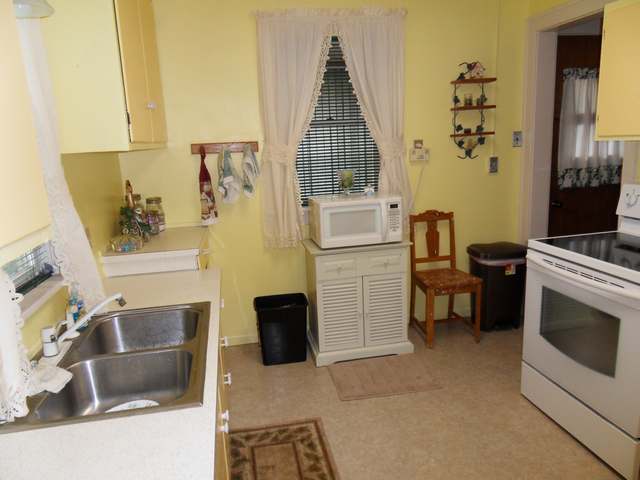 632 Moen Street Rhinelander, WI 54501 - Photo 2 of 17 Gallery Image 2