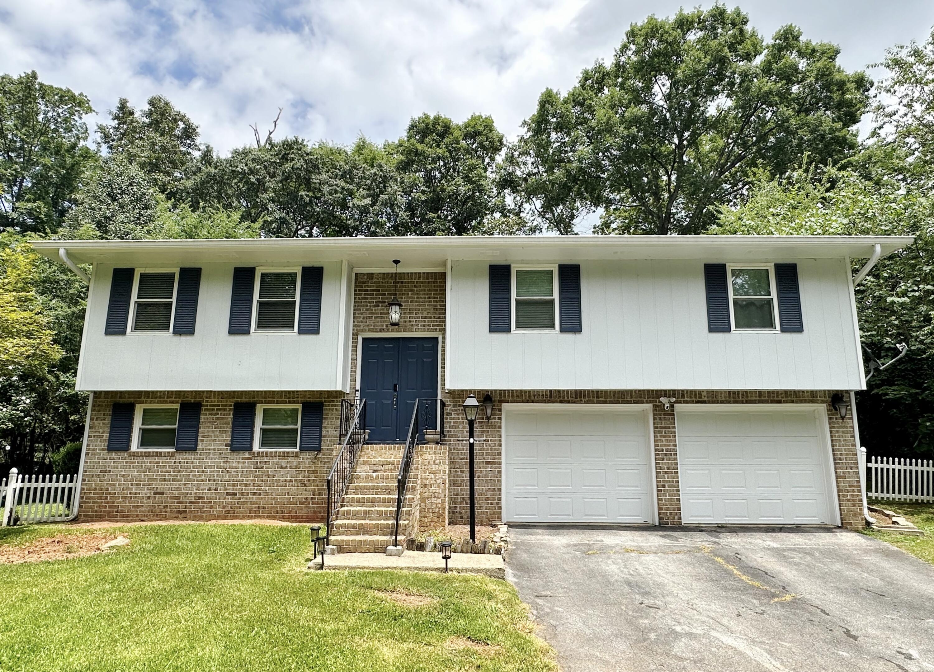 7622 Gann Road Hixson, TN 37343 - Photo 1 of 22 Front
