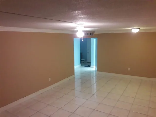 $2,200 | Undisclosed Address, North Miami Beach, FL 33179