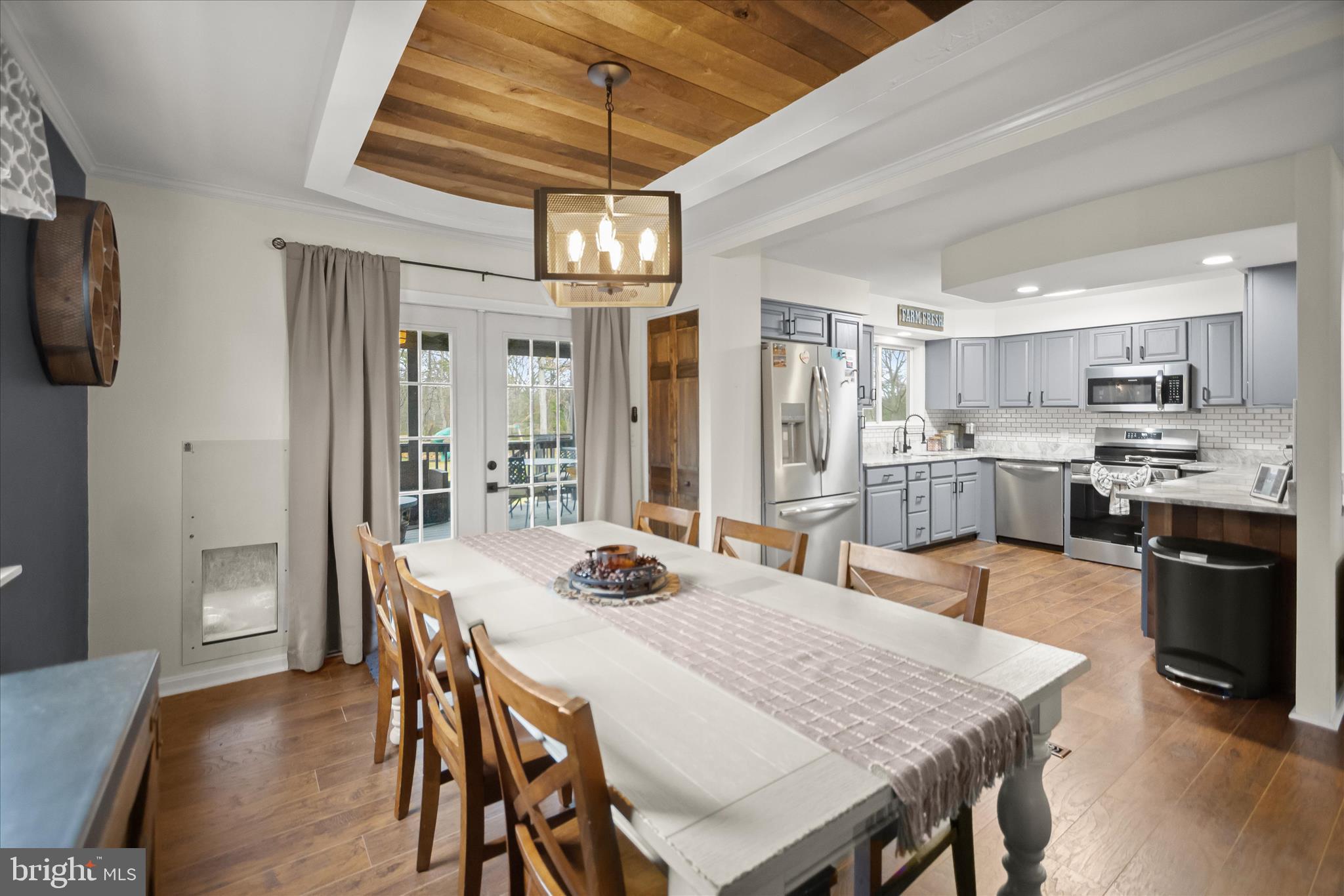 7905 East Riverside Drive Pasadena, MD 21122 - Photo 11 of 42 Dining Room