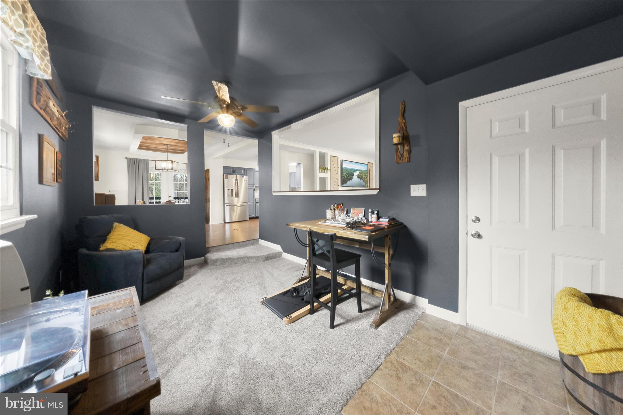 7905 East Riverside Drive Pasadena, MD 21122 - Photo 15 of 42 Family Room