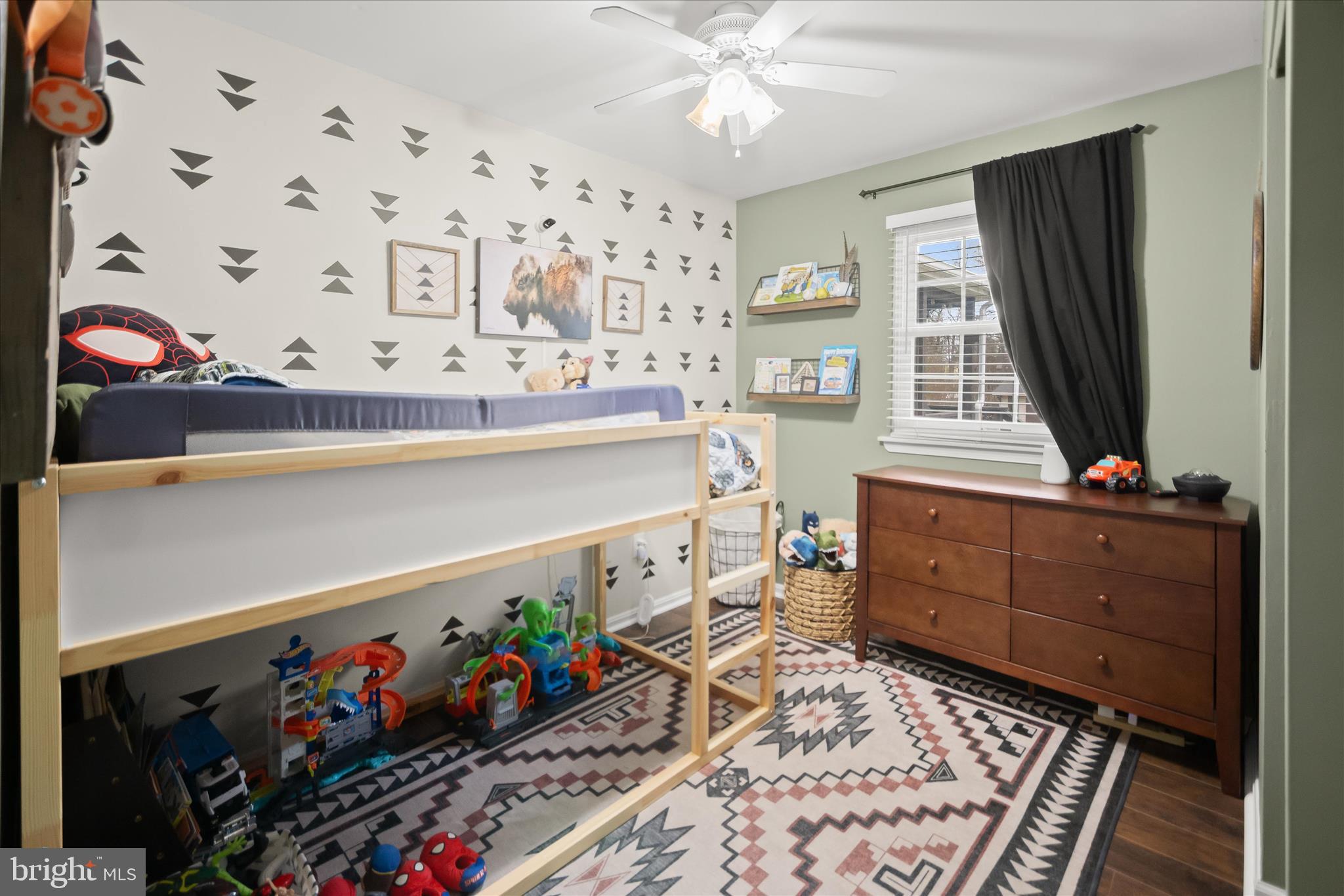 7905 East Riverside Drive Pasadena, MD 21122 - Photo 17 of 42 Bedroom 1