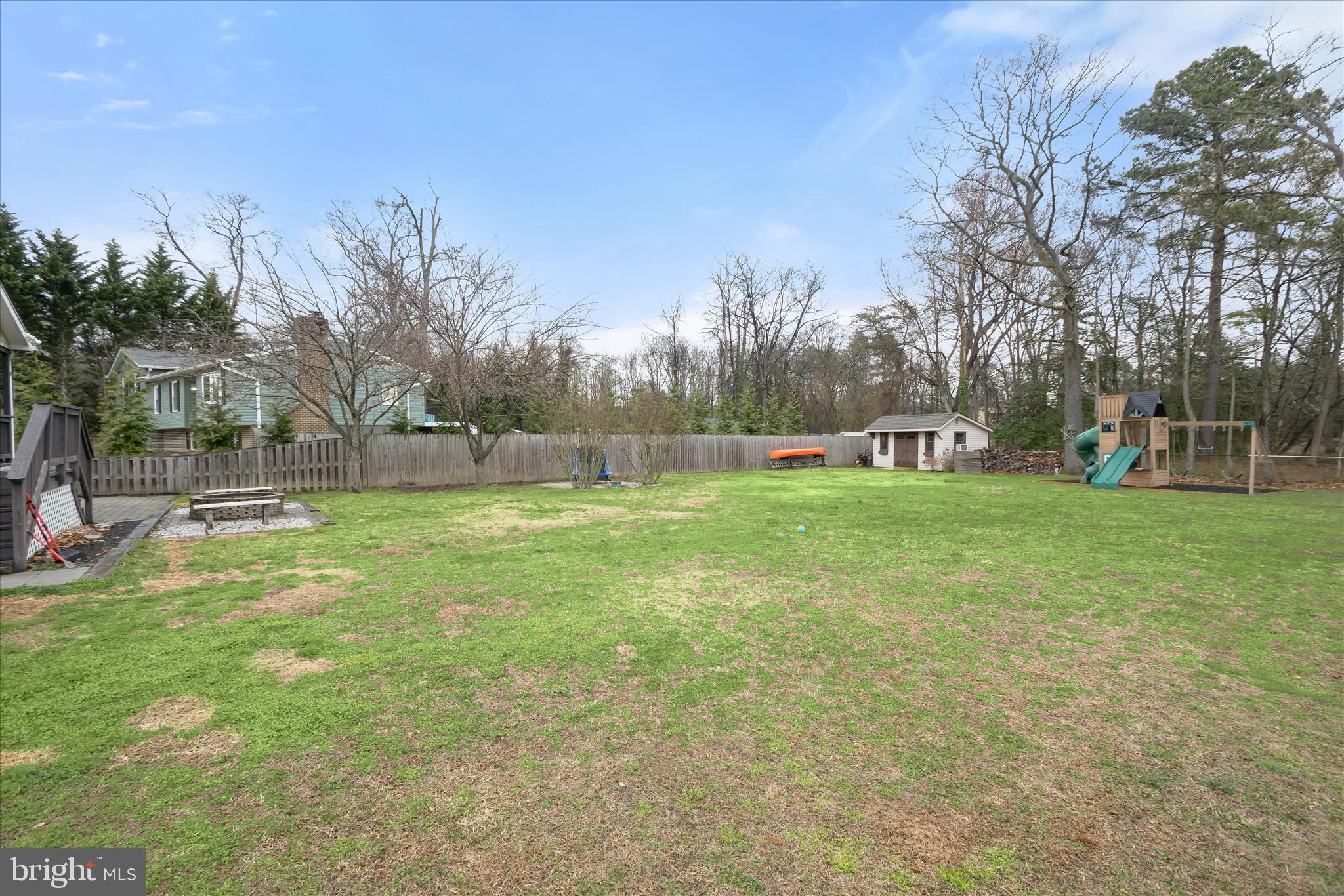7905 East Riverside Drive Pasadena, MD 21122 - Photo 35 of 42 Huge Backyard