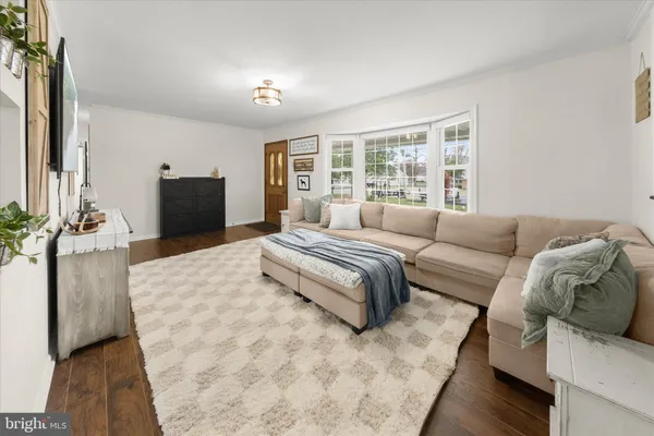 $550,000 | 7905 East Riverside Drive, Pasadena, MD 21122