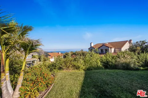 $1,500,000 | 23472 West Moon Shadows Drive, Malibu, CA 90265