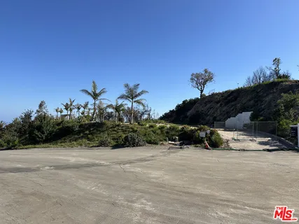 $1,500,000 | 23472 West Moon Shadows Drive, Malibu, CA 90265