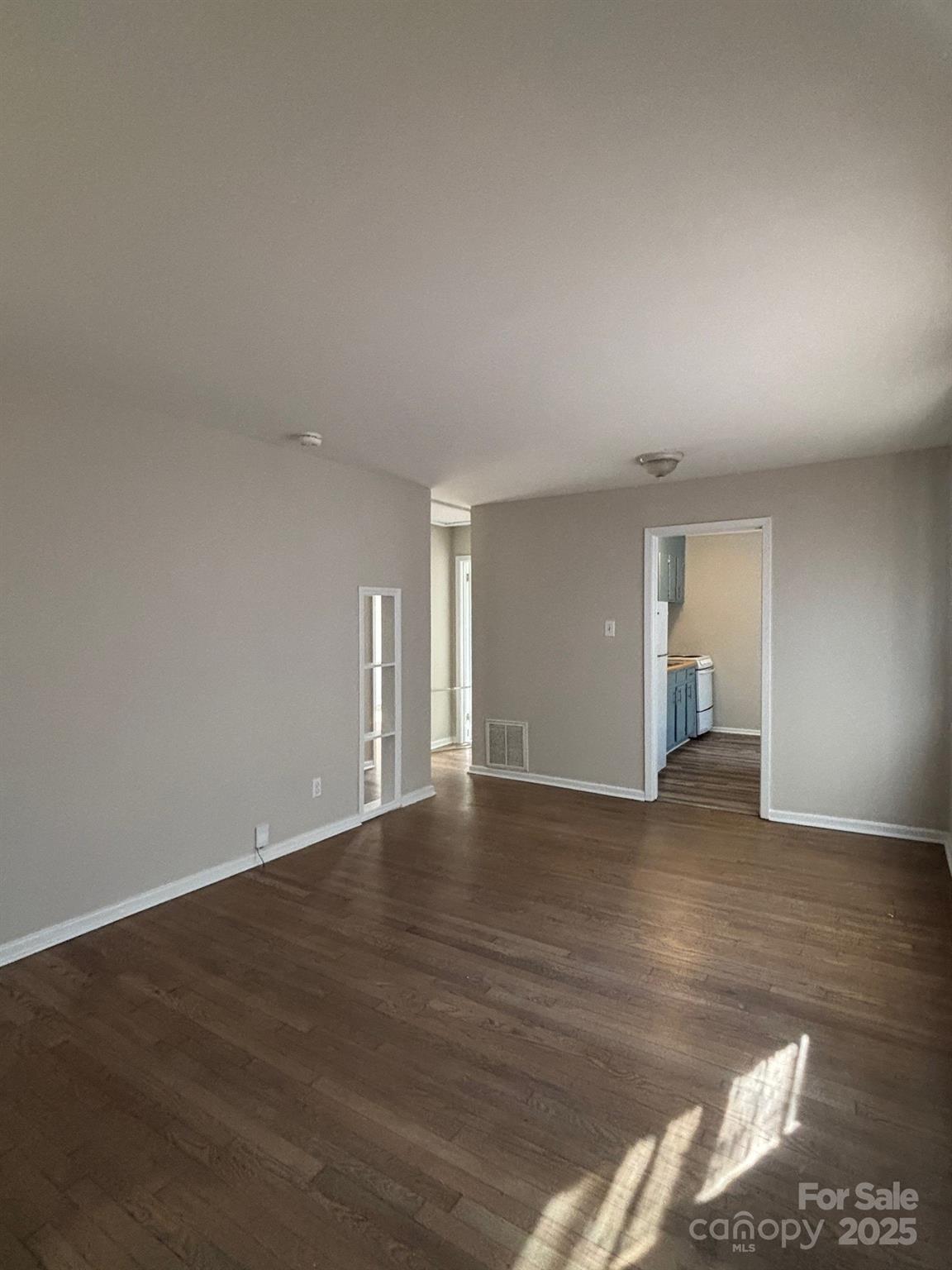 3125 Marlborough Road Charlotte, NC 28208 - Photo 2 of 14