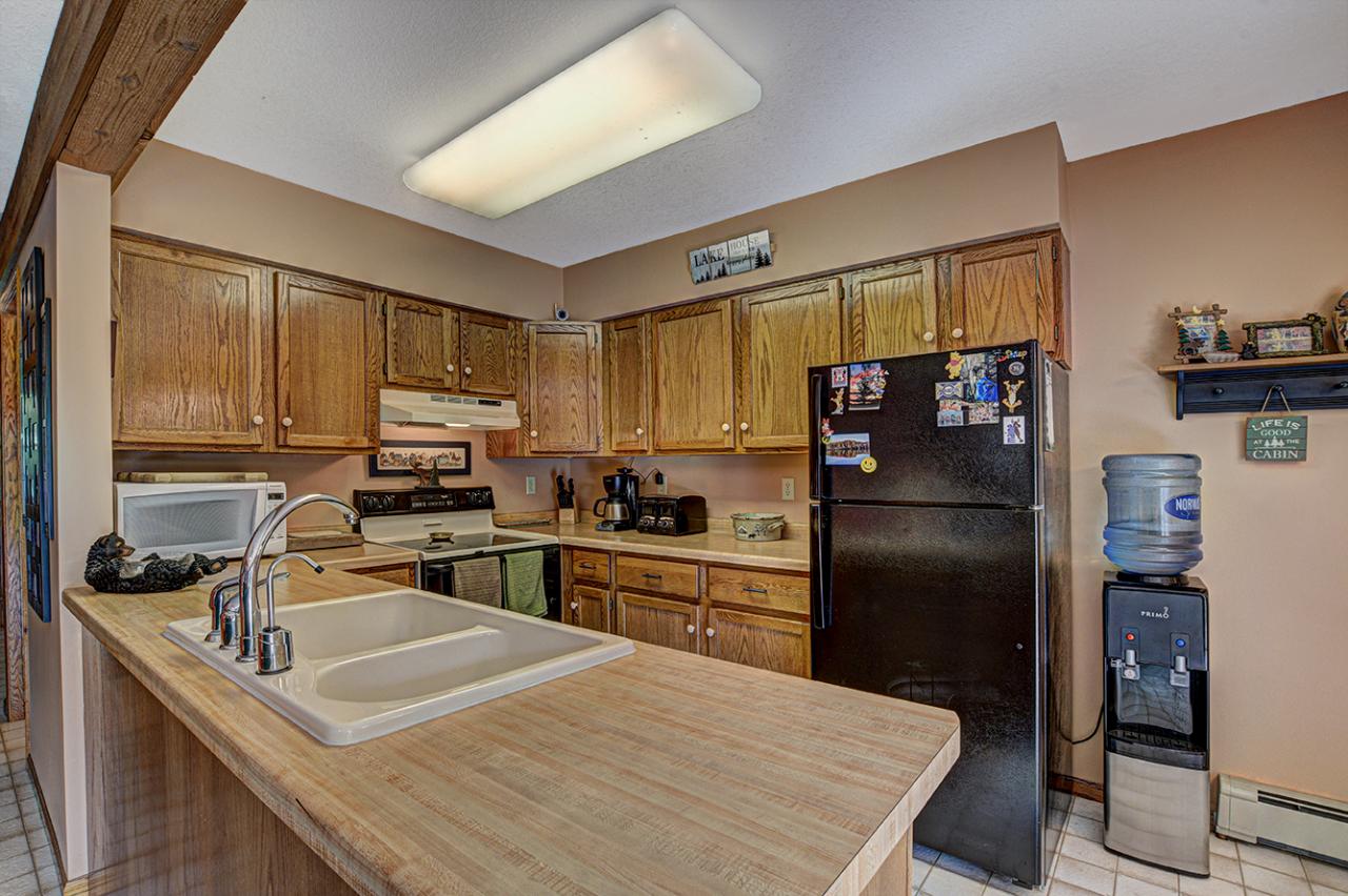 2716 Apple Lane Rhinelander, WI 54501 - Photo 5 of 20 Gallery Image 5