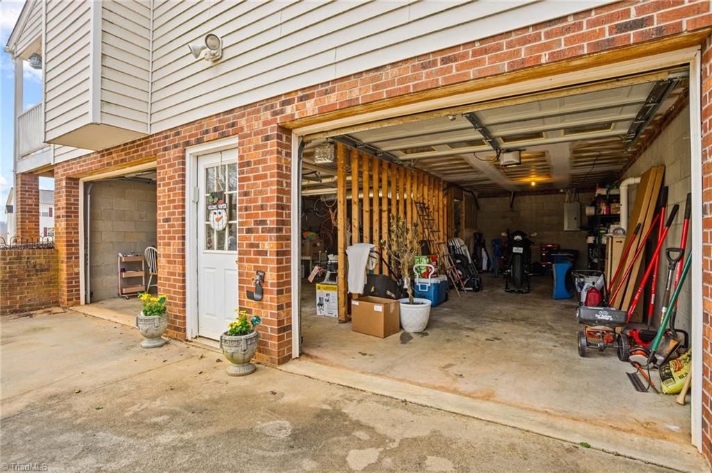 126 Central Oaks Road Clemmons, NC 27012 - Photo 33 of 40 Gallery Image 33