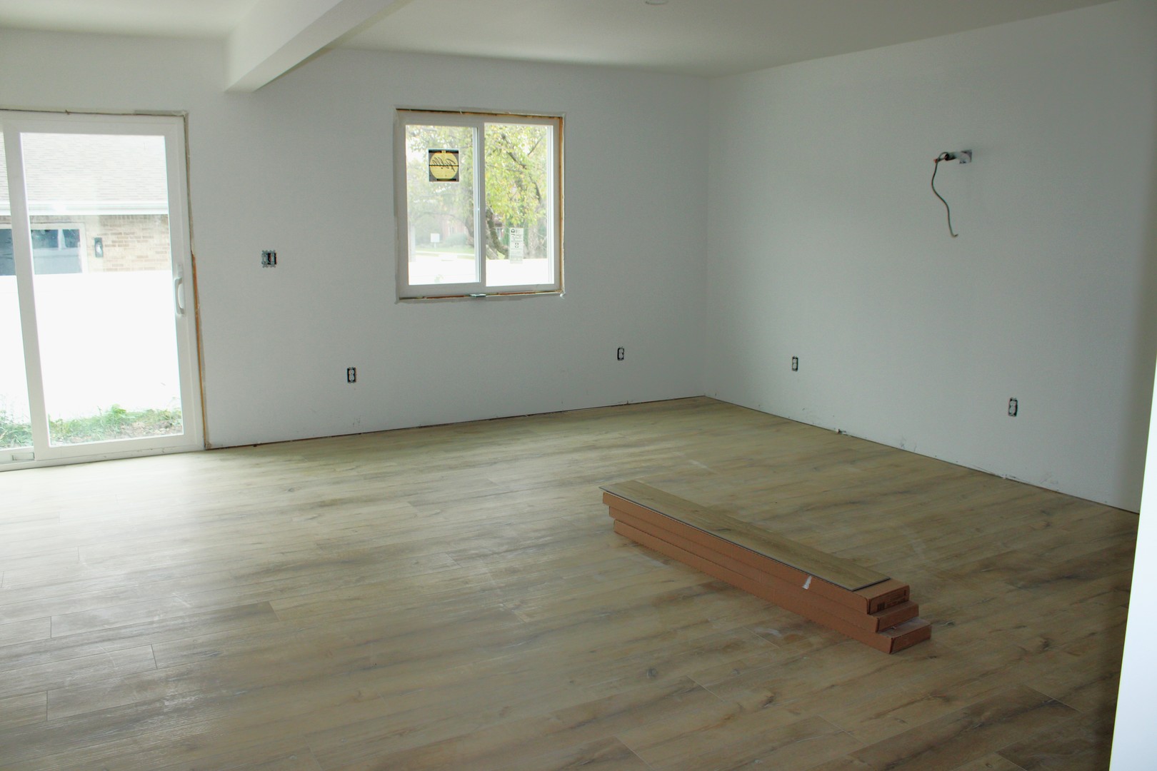 103 East Division Street, Unit 103 Manteno, IL 60950 - Photo 2 of 9