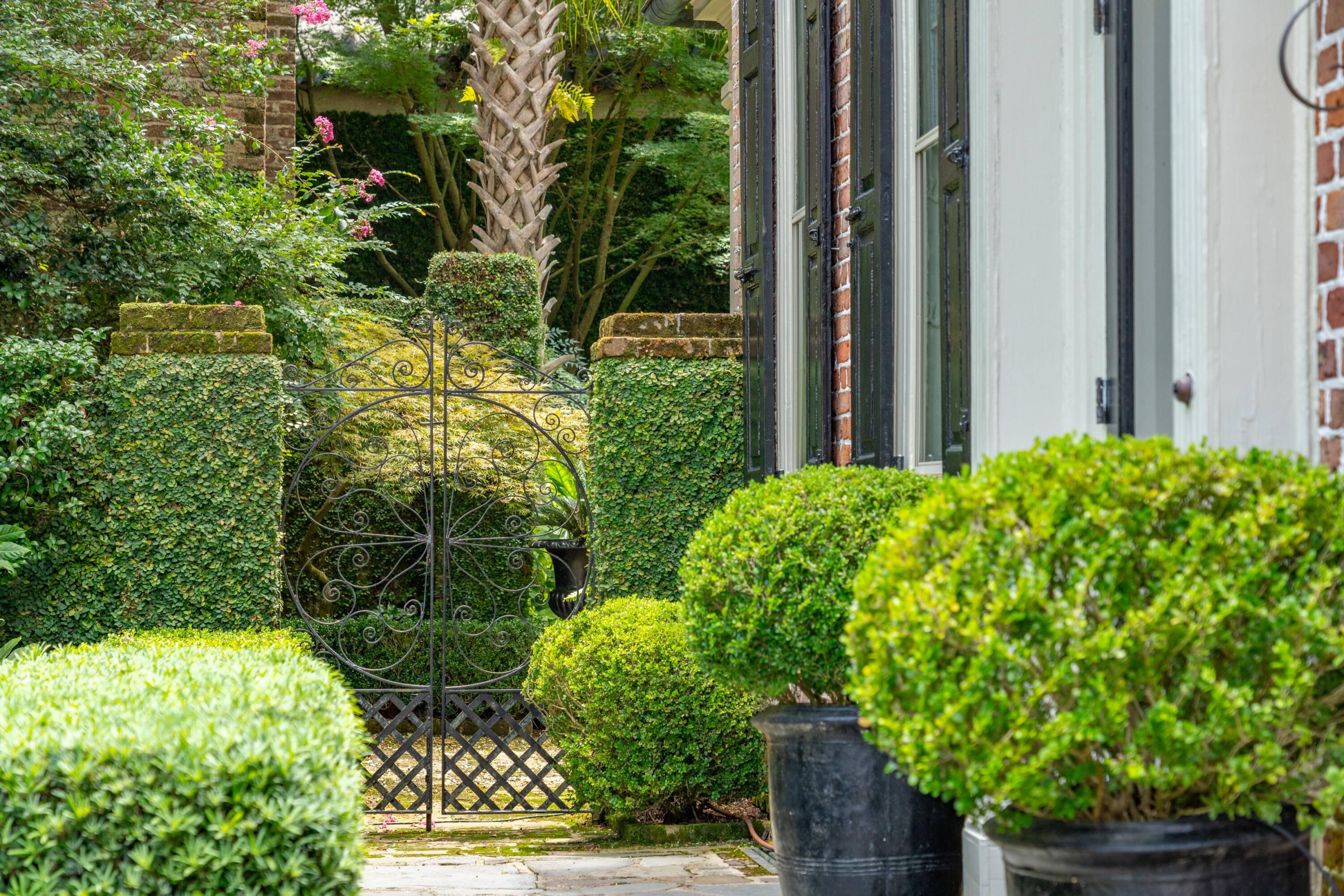 41 Tradd Street Charleston, SC 29401 - Photo 72 of 84 65