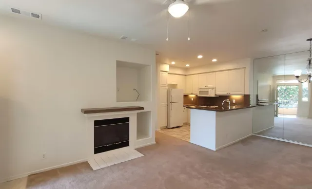 $2,700 | 10750 Sabre Hill Drive, Unit 246, San Diego, CA 92128