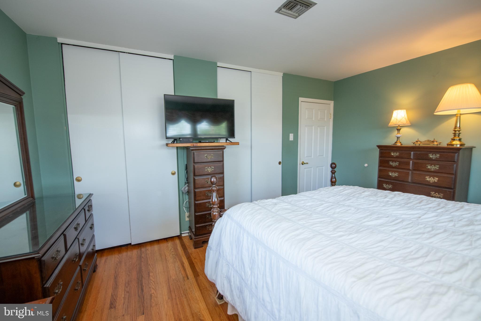 911 Thornton Road Horsham, PA 19044 - Photo 26 of 30