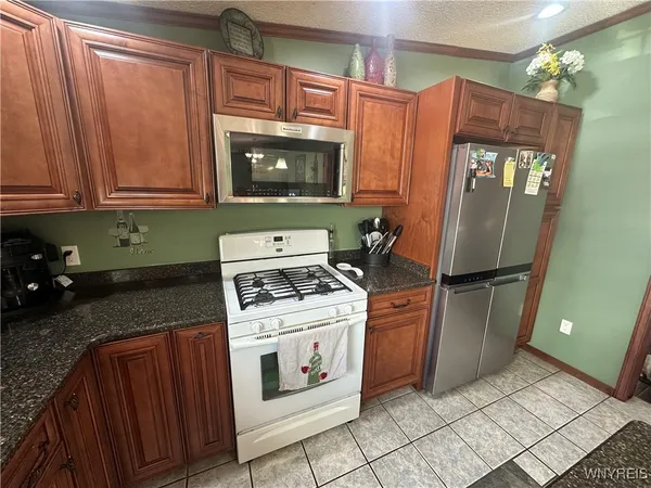 $550,000 | 733 Highway 20A, Sheldon, NY 14145