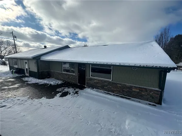 $550,000 | 733 Highway 20A, Sheldon, NY 14145