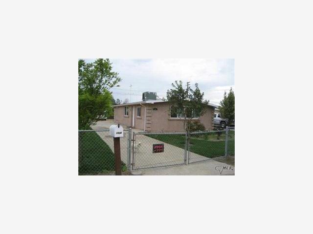 1506 Maria Court Modesto, CA 95358 - Photo 2 of 11 Gallery Image 2