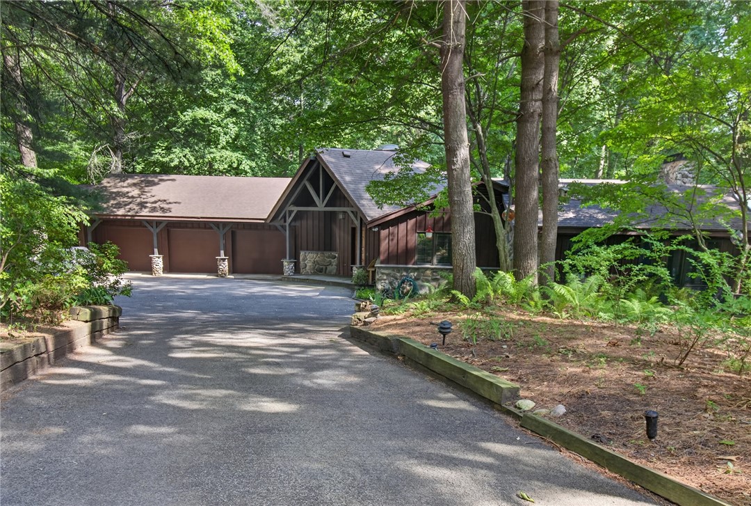 150 Park Road Pittsford, NY 14534 - Photo 1 of 42