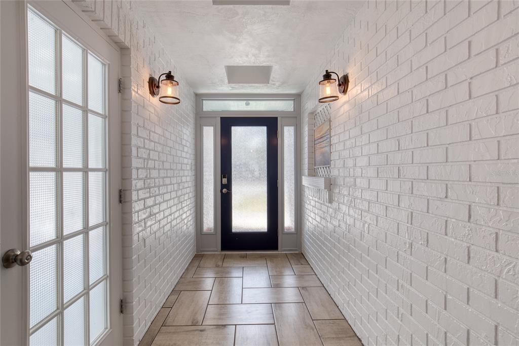 1127 Indigo Road Ormond Beach, FL 32174 - Photo 5 of 94