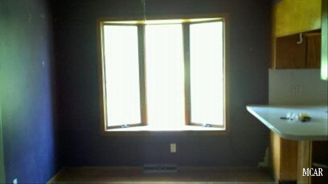 2772 Dean Road Lambertville, MI 48144 - Photo 5 of 7 20016403-4.JPG