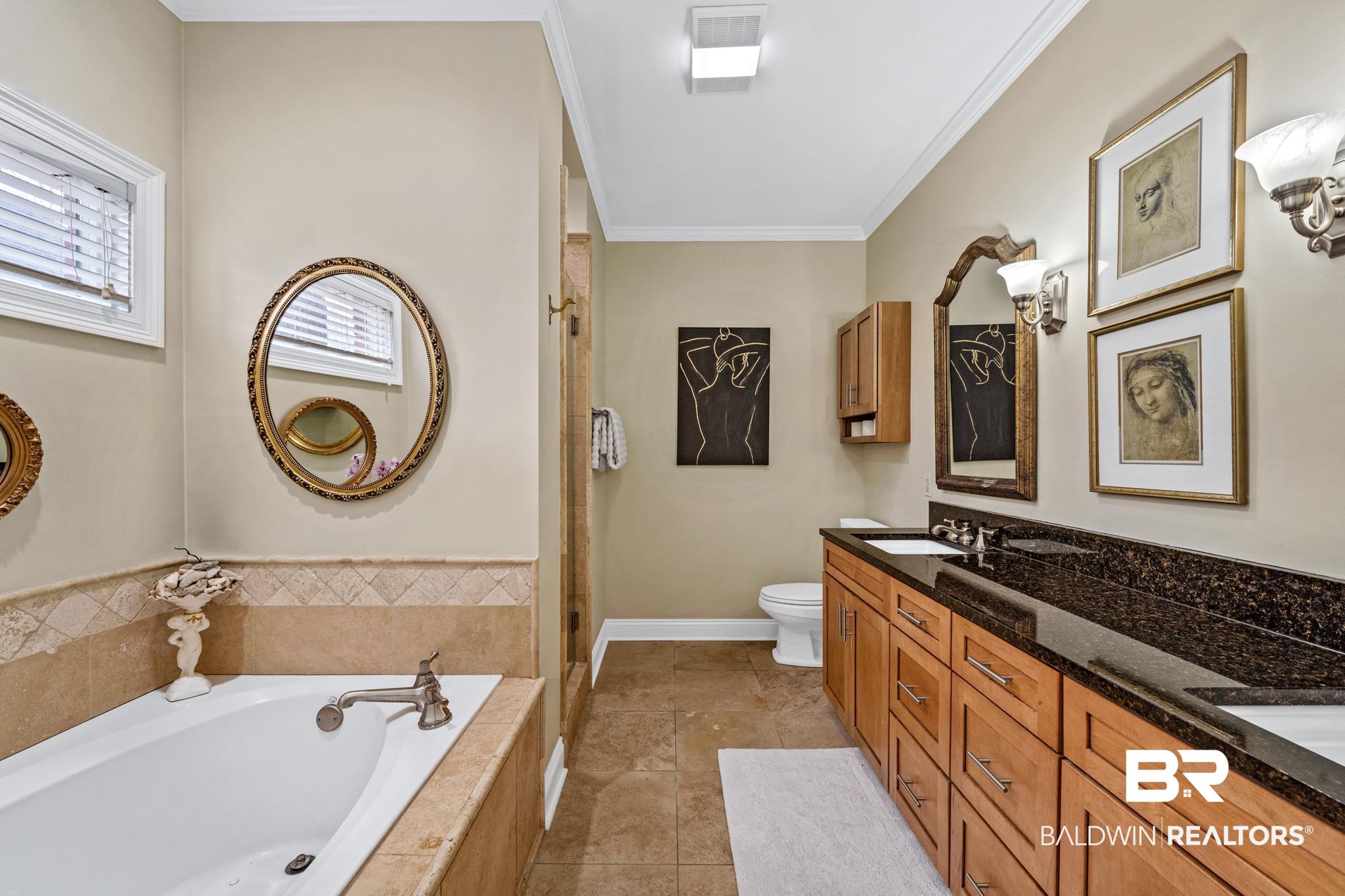 9800 Aspen Circle Daphne, AL 36527 - Photo 22 of 36 Master Bath