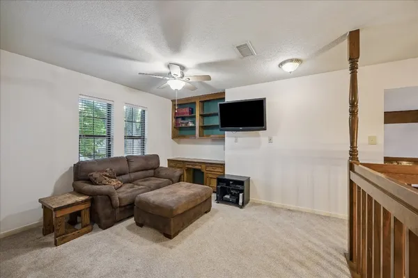 $420,000 | 608 Westview Terrace Drive, Sealy, TX 77474