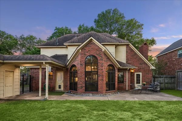 $420,000 | 608 Westview Terrace Drive, Sealy, TX 77474