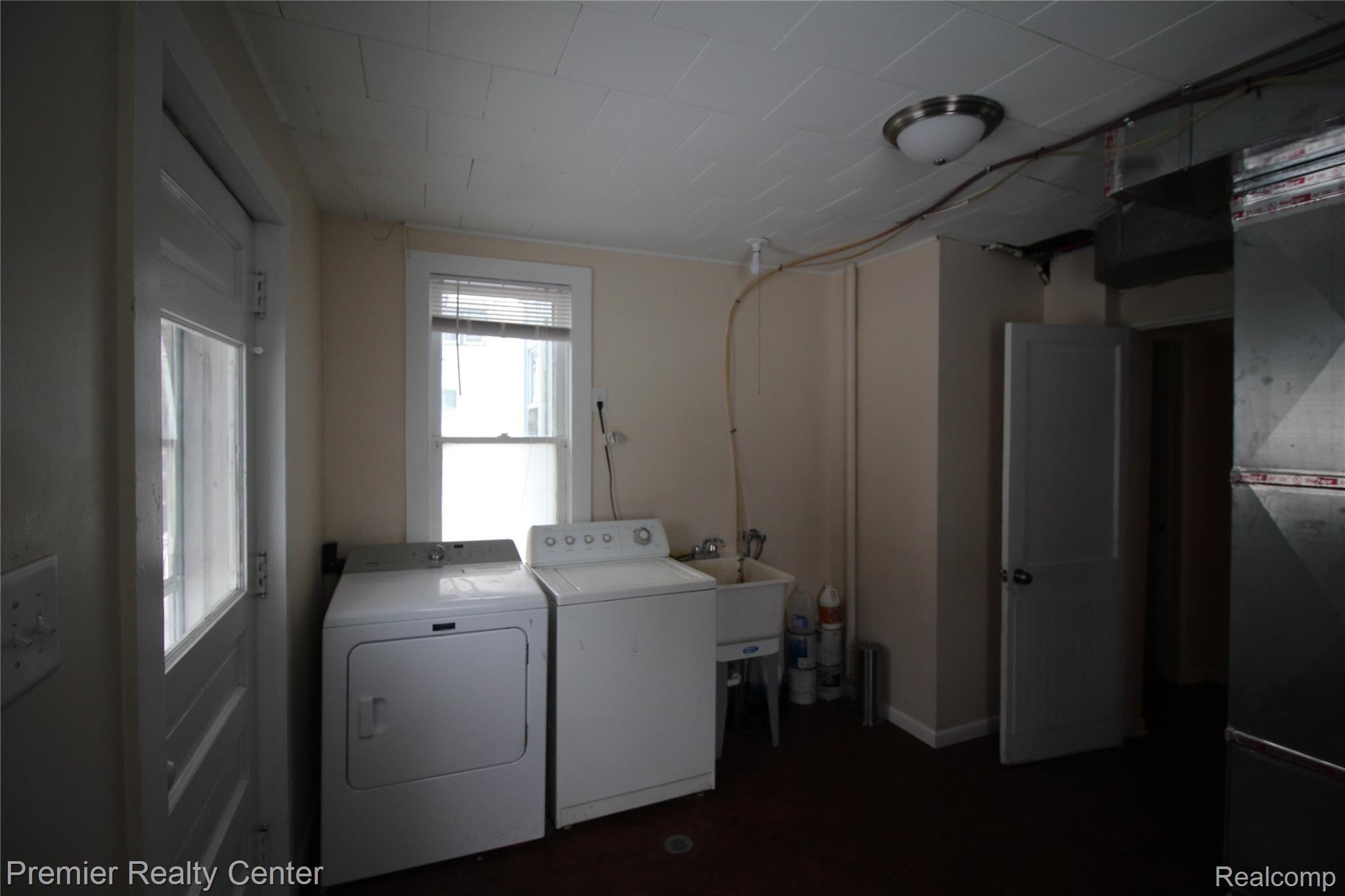 155 St John Road Highland, MI 48357 - Photo 13 of 18 IMG_6860.JPG