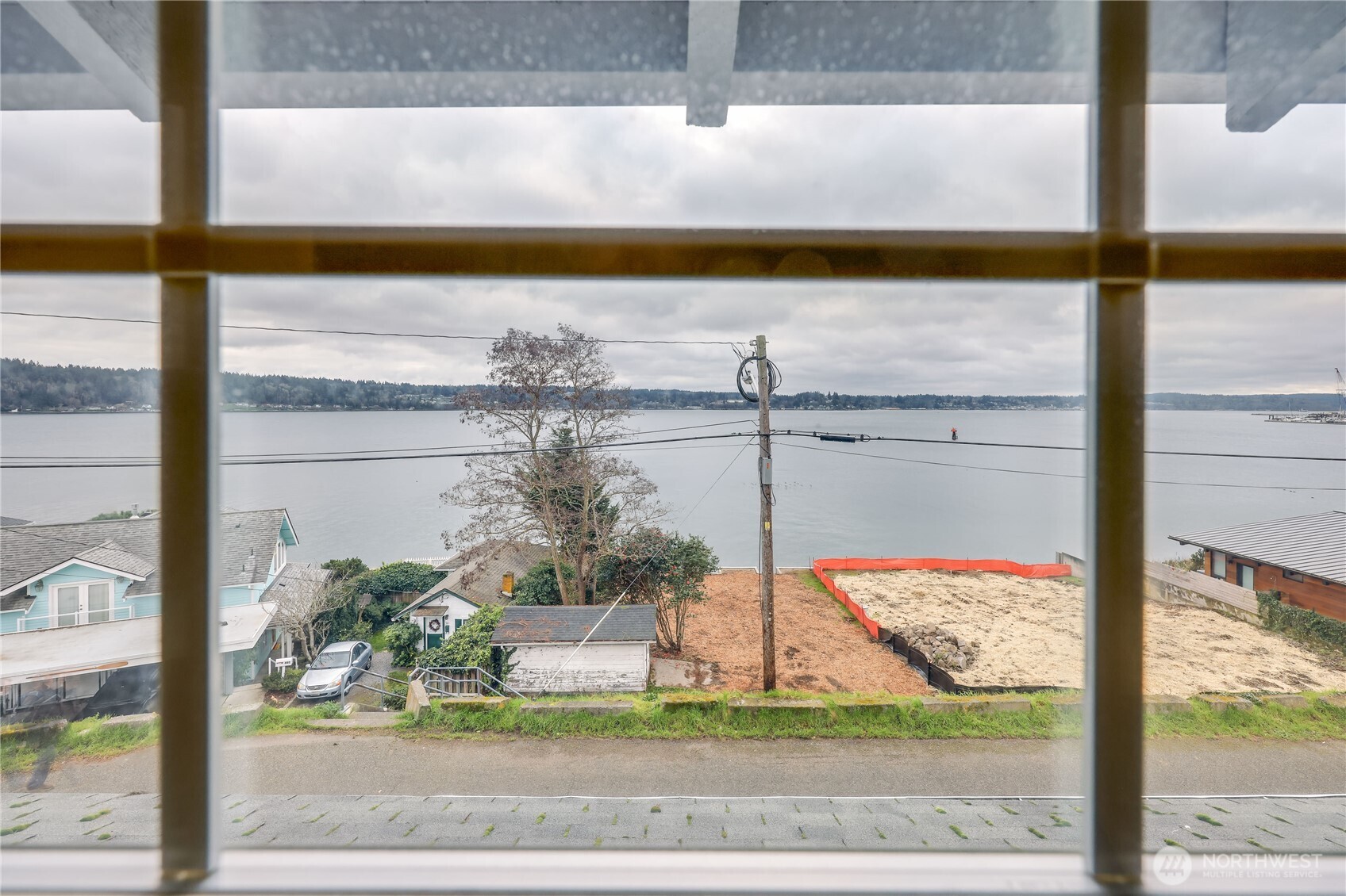 514 Shore Drive Bremerton, WA 98310 - Photo 23 of 40 a view of a glass door and a window
