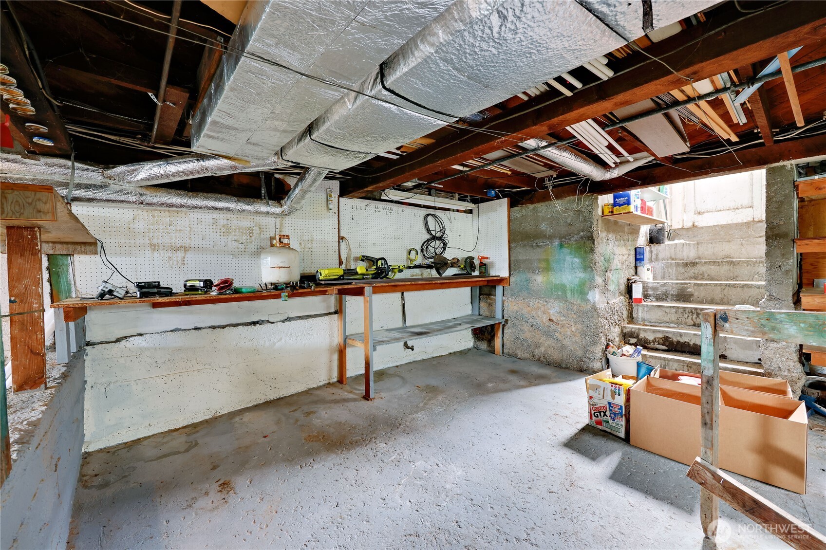 514 Shore Drive Bremerton, WA 98310 - Photo 29 of 40 a view of storage and utility room