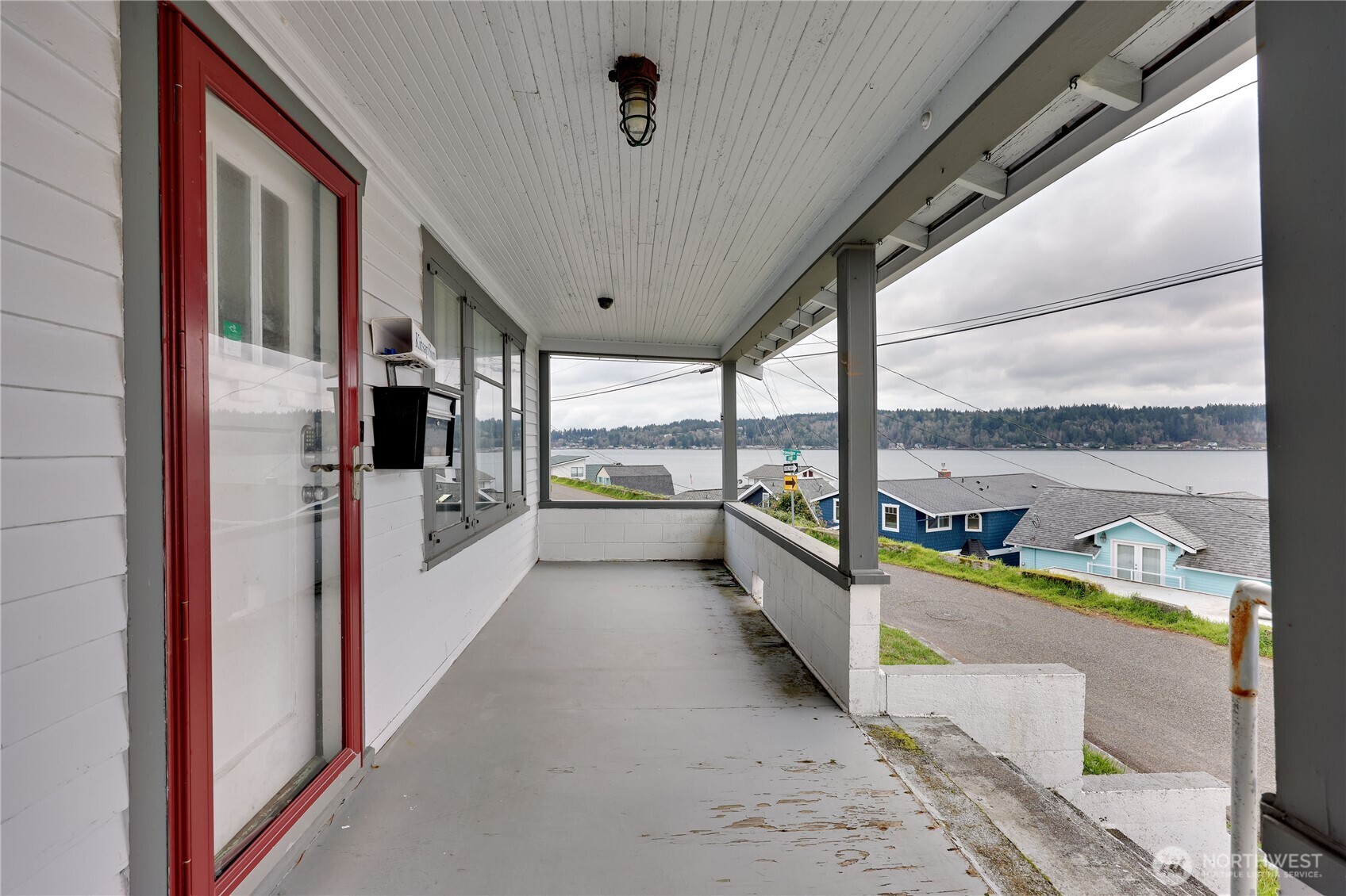 514 Shore Drive Bremerton, WA 98310 - Photo 34 of 40 a view of a kitchen with a large window