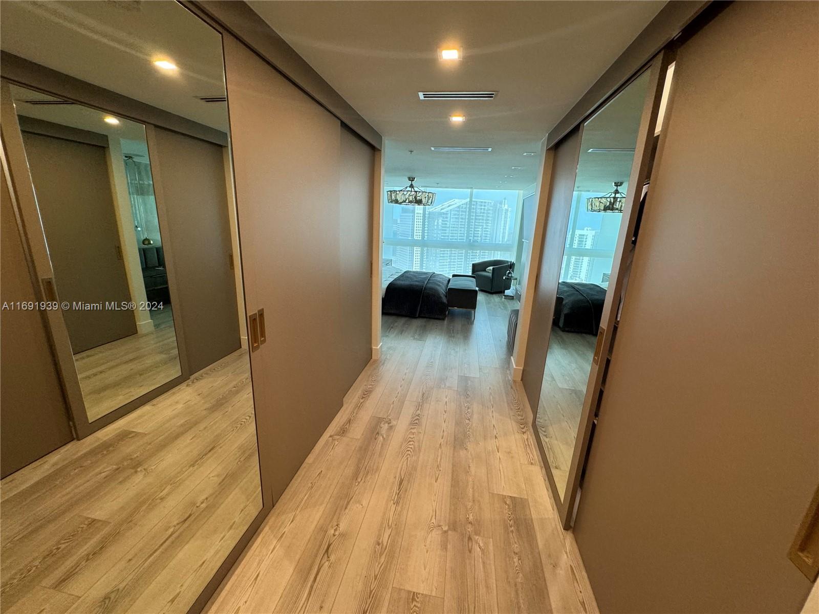 90 Southwest 3rd Street, Unit PH15 Miami, FL 33130 - Photo 8 of 18 a view of a hallway