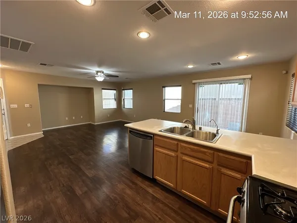 $1,895 | 10448 Chandra Avenue, Las Vegas, NV 89129